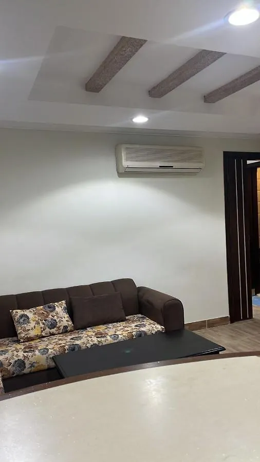Appartement شقة فندقية في مكة تتكون من ٣ غرف و ٣ دورات مياة وصالة ومطبخ